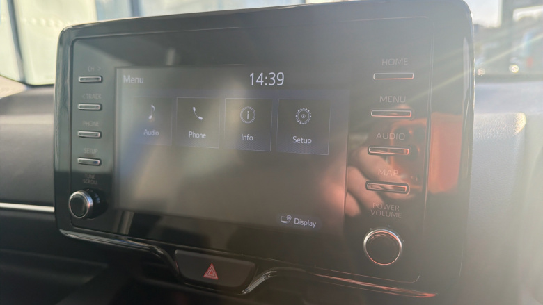 Toyota Yaris 1.5 Hybrid Icon 5dr CVT Hybrid Hatchback